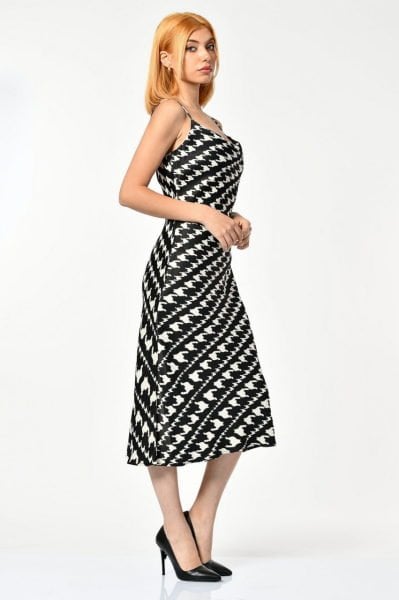 First Chance Kazayağı Desen Saten Elbise  - Siyah