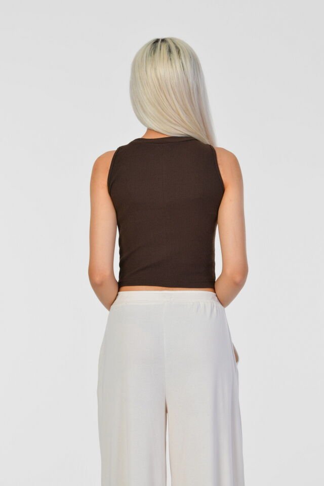 Kaktüs Kaşkorse Kumaş Geniş Bisiklet Yaka Kolsuz Kadın Crop Bluz  - Kahverengi Kahverengi - Standart