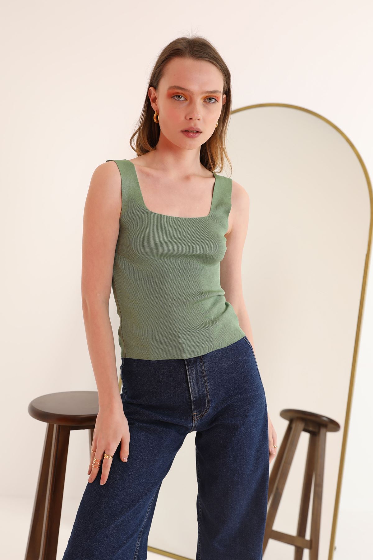 Kaktüs Triko Kumaş Kare Yaka Kadın Crop  - Çağla Yeşili