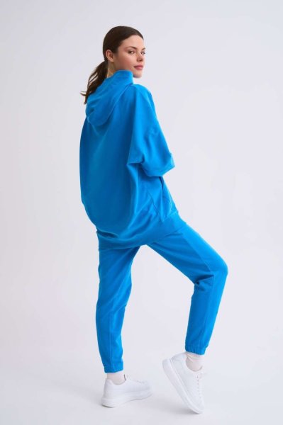 Organik Kapüşonlu Cepli Uzun Kollu Kadın Sweatshirt - Mavi Mavi - XS