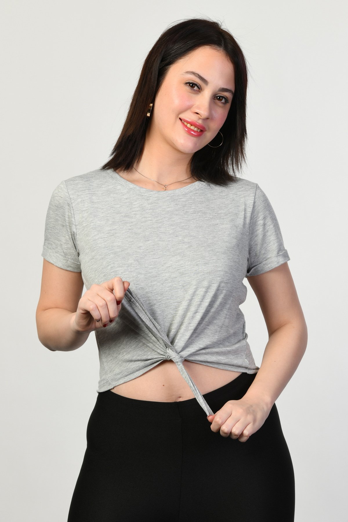 ZEGY Bisiklet Yaka Kadın Tişört  - Gri