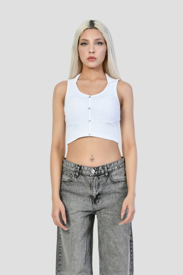 Noori Likralı Kaşkorse Polo Yaka Düğmeli Kadın Bluz  - Beyaz