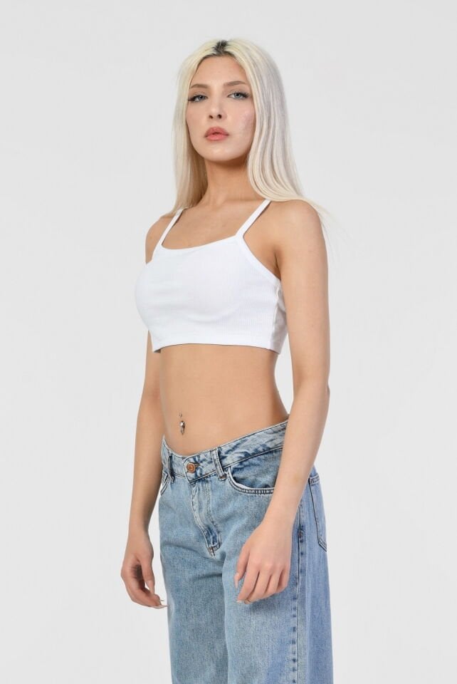 Noori Likralı Kaşkorse İnce Askılı Kadın Crop Top  - Beyaz