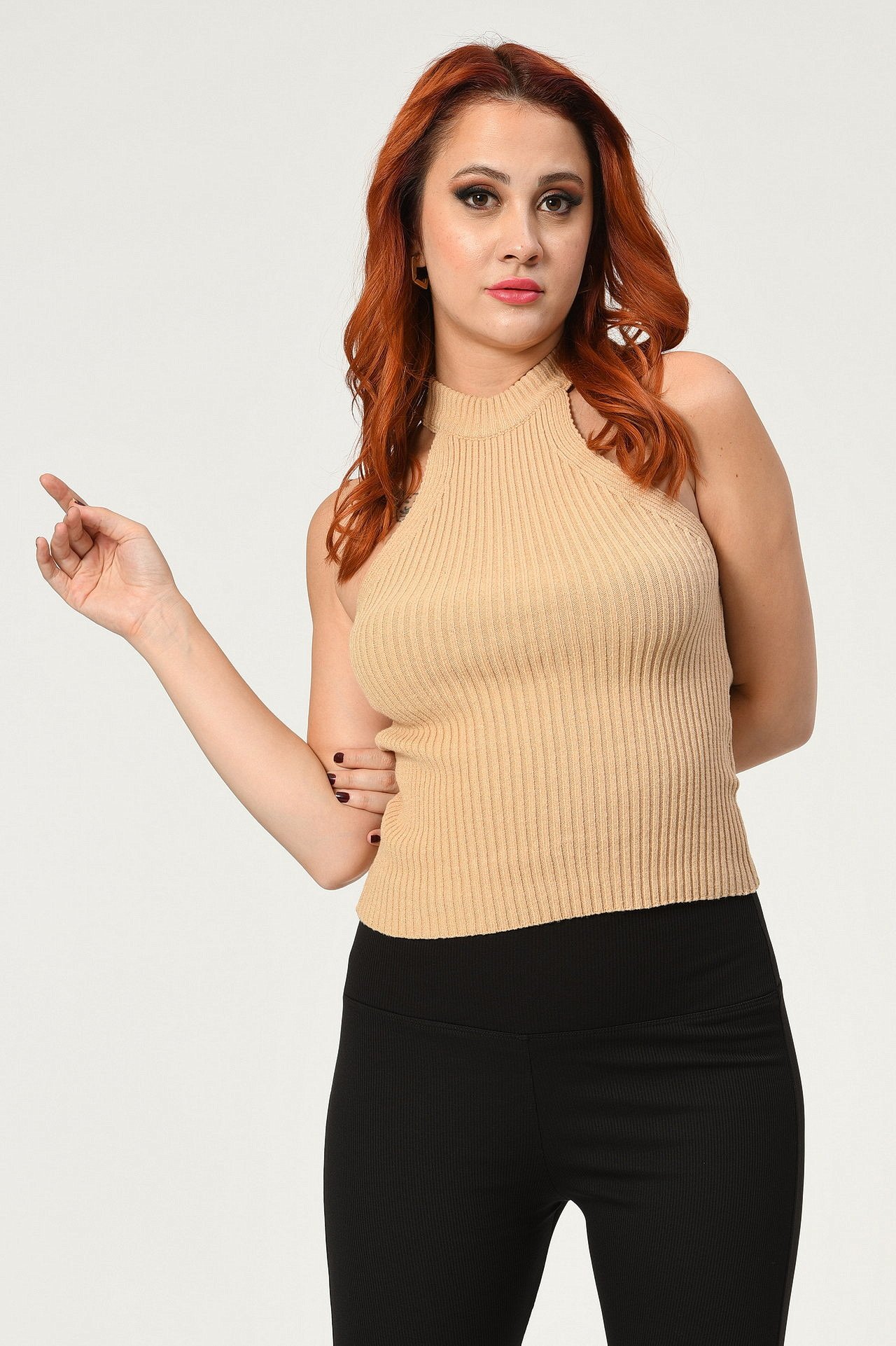 Miss Poem Kolsuz Dar Kesim Triko  - Bej