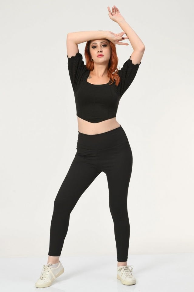 Lefon Kısa Kollu Triko Crop  - Siyah