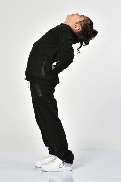 Noori Bisiklet Yaka Cepli Kız Çocuk Sweatshirt  - Siyah