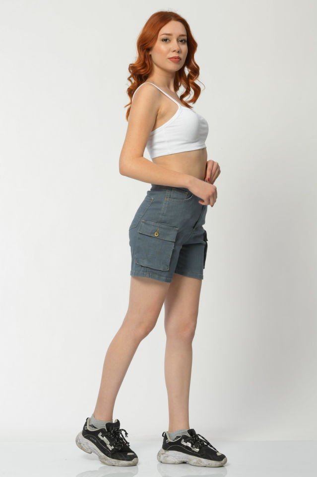 WhatsUp Kargo Cepli Denim Kadın Şort  - Gri