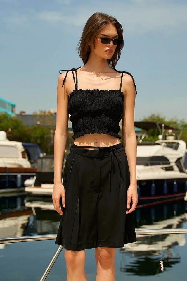 Lefon Gipeli Askılı Crop Atlet  - Siyah