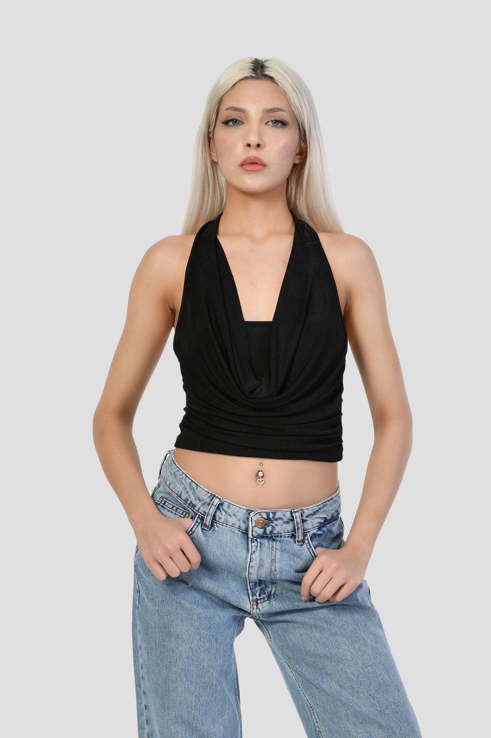 Moda1001 Mistix Sırtı Zincir Detaylı Bluz  - Siyah