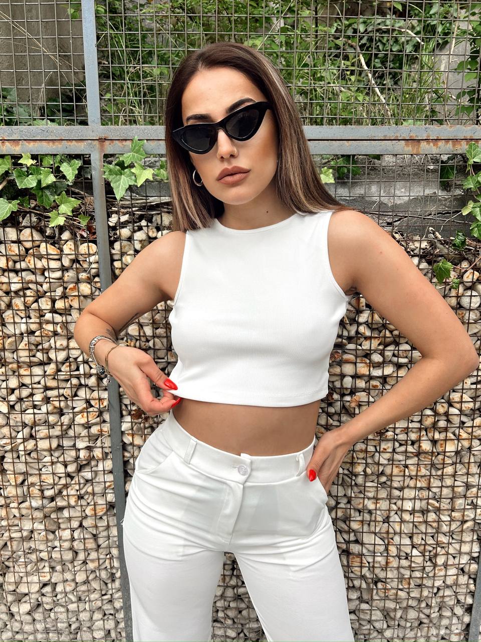 Moda1001 Mistix Sırtı Dantel Puantiye Detaylı Crop  - Beyaz